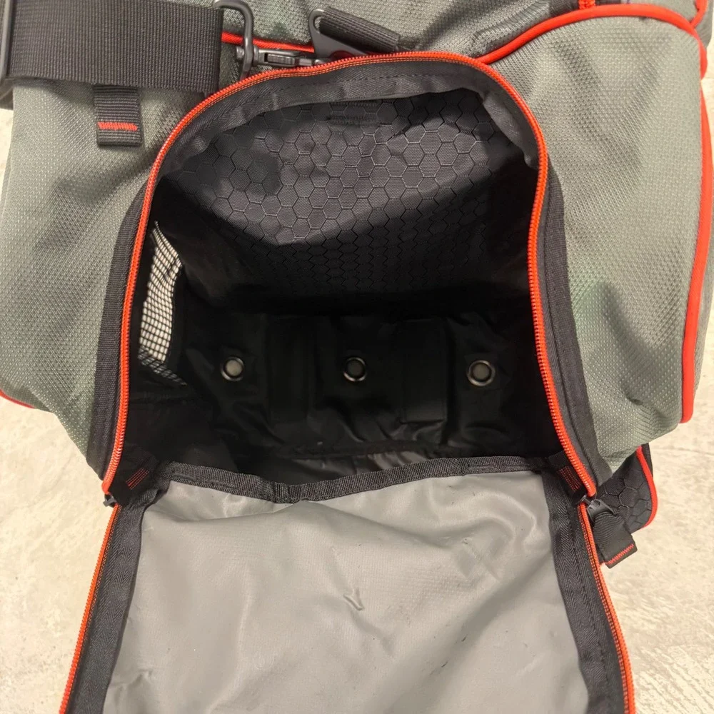 Fox Racing Honda Gear Bag Unisex Large Grey Black Good Motocross Duffel Luggage